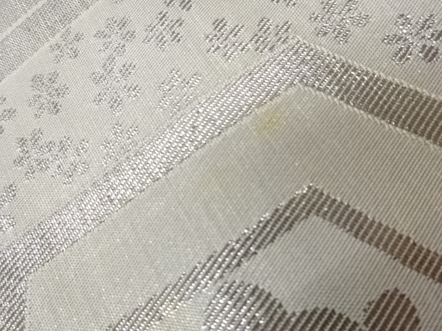  菱に花唐草模様織出しリバーシブル全通袋帯